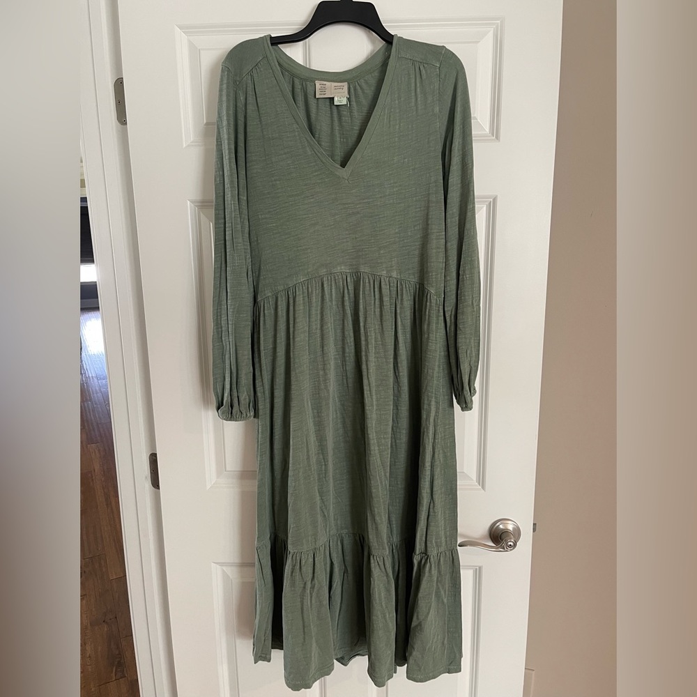 Long sleeve dress
